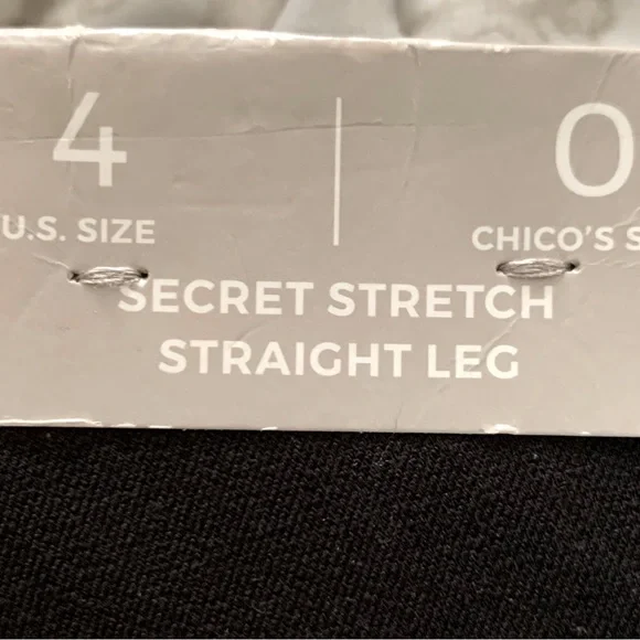 Chicos NEW WITH TAGS Black Stretch Straight Leg Crop Pants Size 4 (Chico 0) - Picture 5 of 8